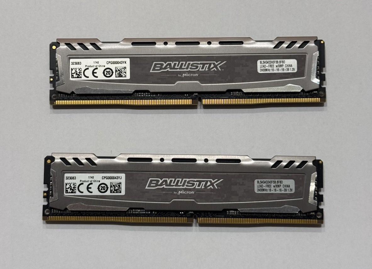 Ballistix Sport 8GB (2x4GB) RAM DDR4 2400MHz BLS4GD240FSB used