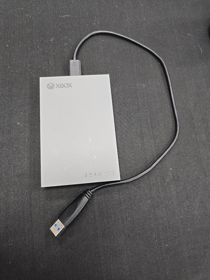 Seagate SRD0LF0 Gaming Drive 2TB HDD 3F4AP4-501 - External Hard Drive