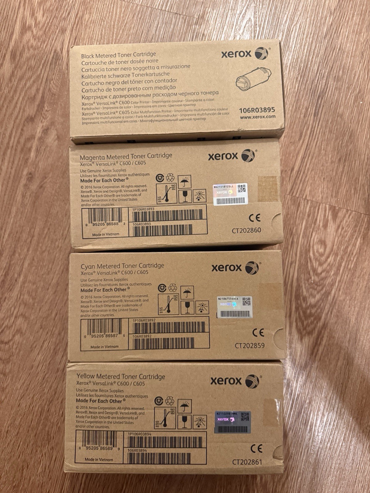 Xerox Toner 106r03893, 106r03892, 105r03894, 106r03895 3X Of Each