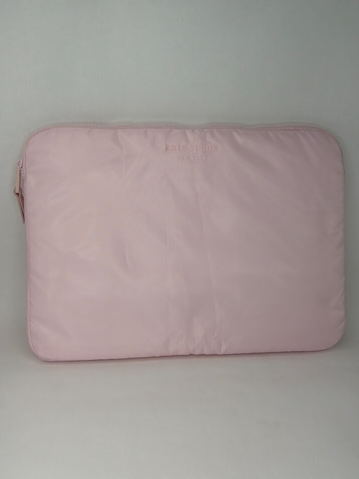 kate spade new york - Puffer Sleeve for up to 16" Laptop -Chalk Pink