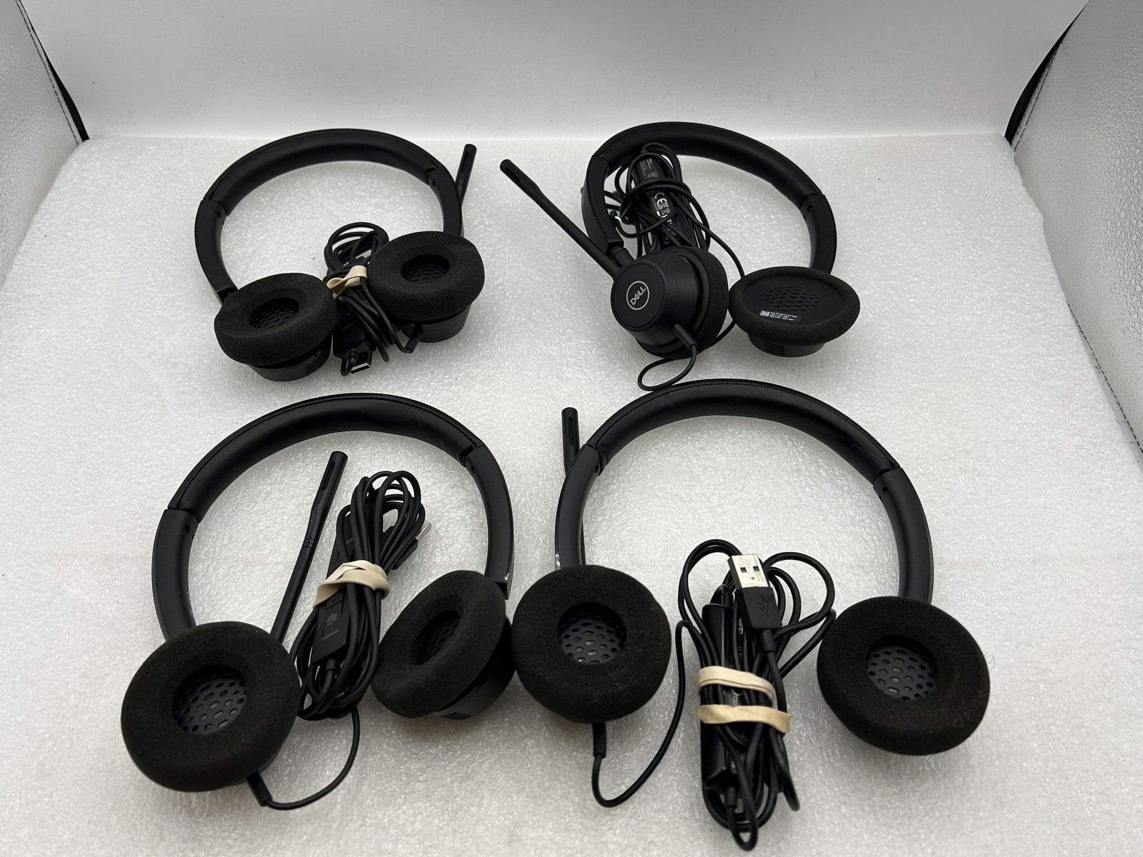LOT OF 4 Dell Plantronics BW3320-M USB-A Headset 