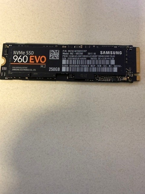 Samsung 960 EVO Internal Solid State Drive 250GB V-NAND M.2 2280 PCIe NVMe Gen 3
