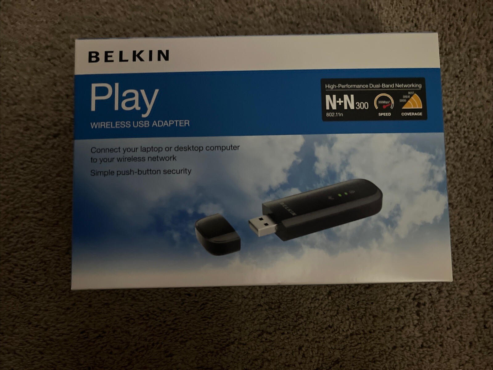 Belkin F7D4101 Play Wireless High-Performance Dual-Band LED USB Adapter