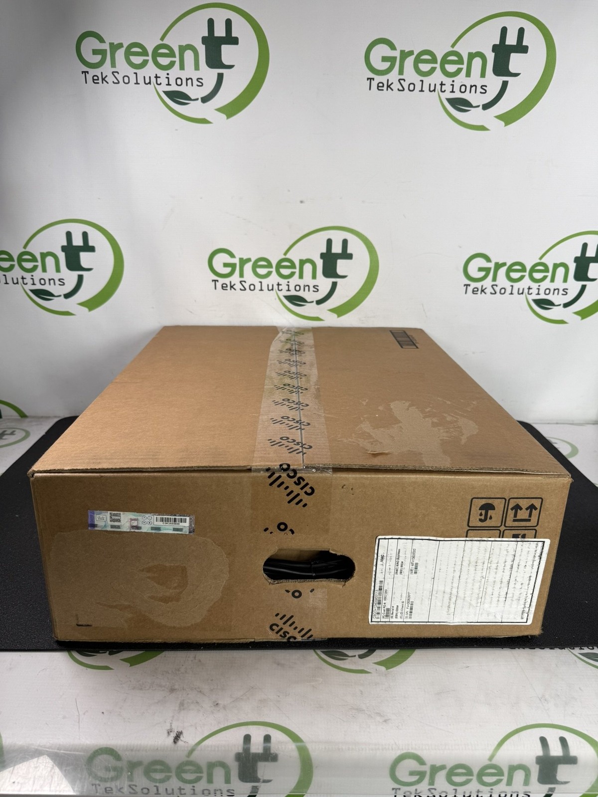 New Sealed C9200L-48P-4G-A 48-Port GigE PoE+ Network Advantage Catalyst Switch