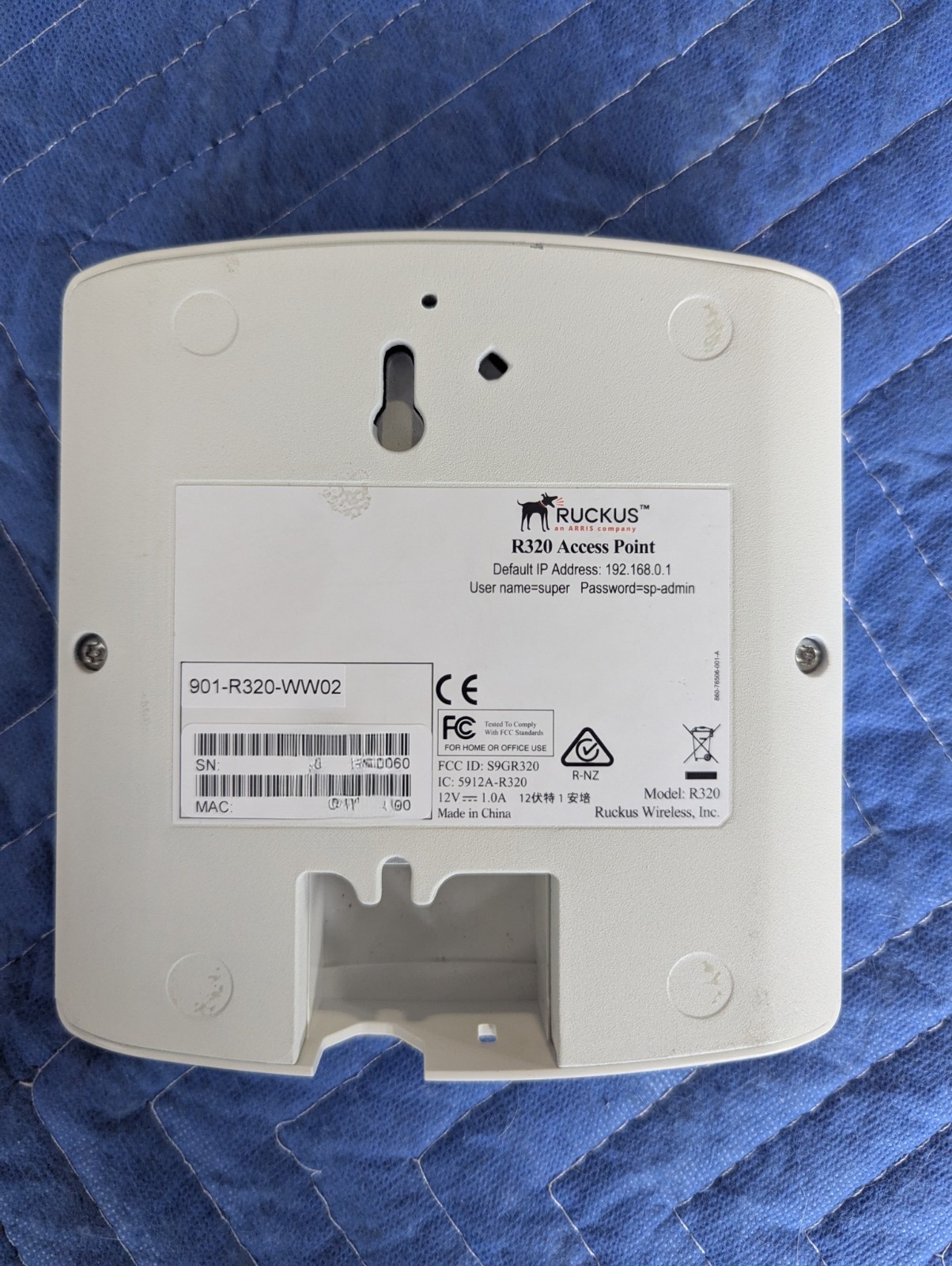 Ruckus 901-R320-WW02 WiFi 802.11a/b/g/n/ac Wireless Indoor Access Point POE