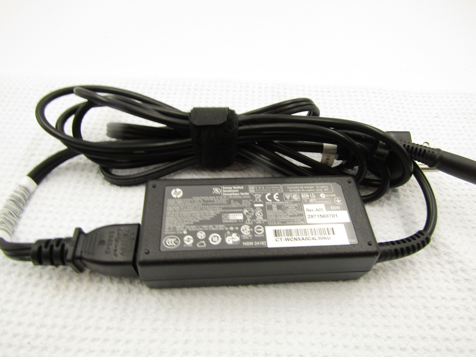 HP PPP009L-E 19.5V 3.33A 65W Genuine Original AC Power Adapter Charger