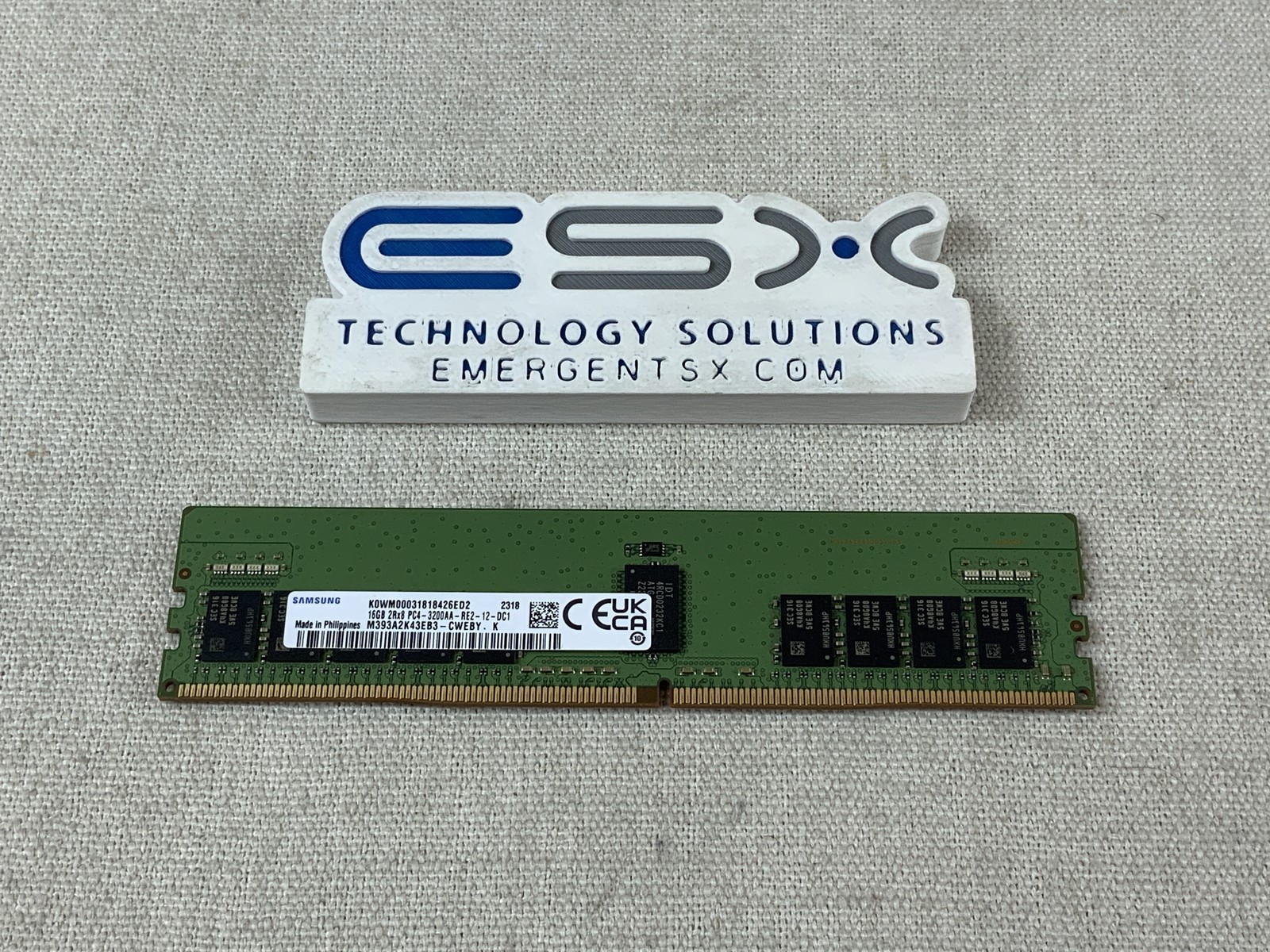 Samsung M393A2K43EB3-CWE 16GB 2Rx8 PC4-3200AA DDR4 ECC Server Memory RDIMM
