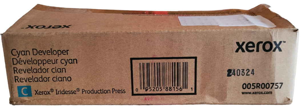 Xerox 005R00757 Cyan Developer New with Open Box