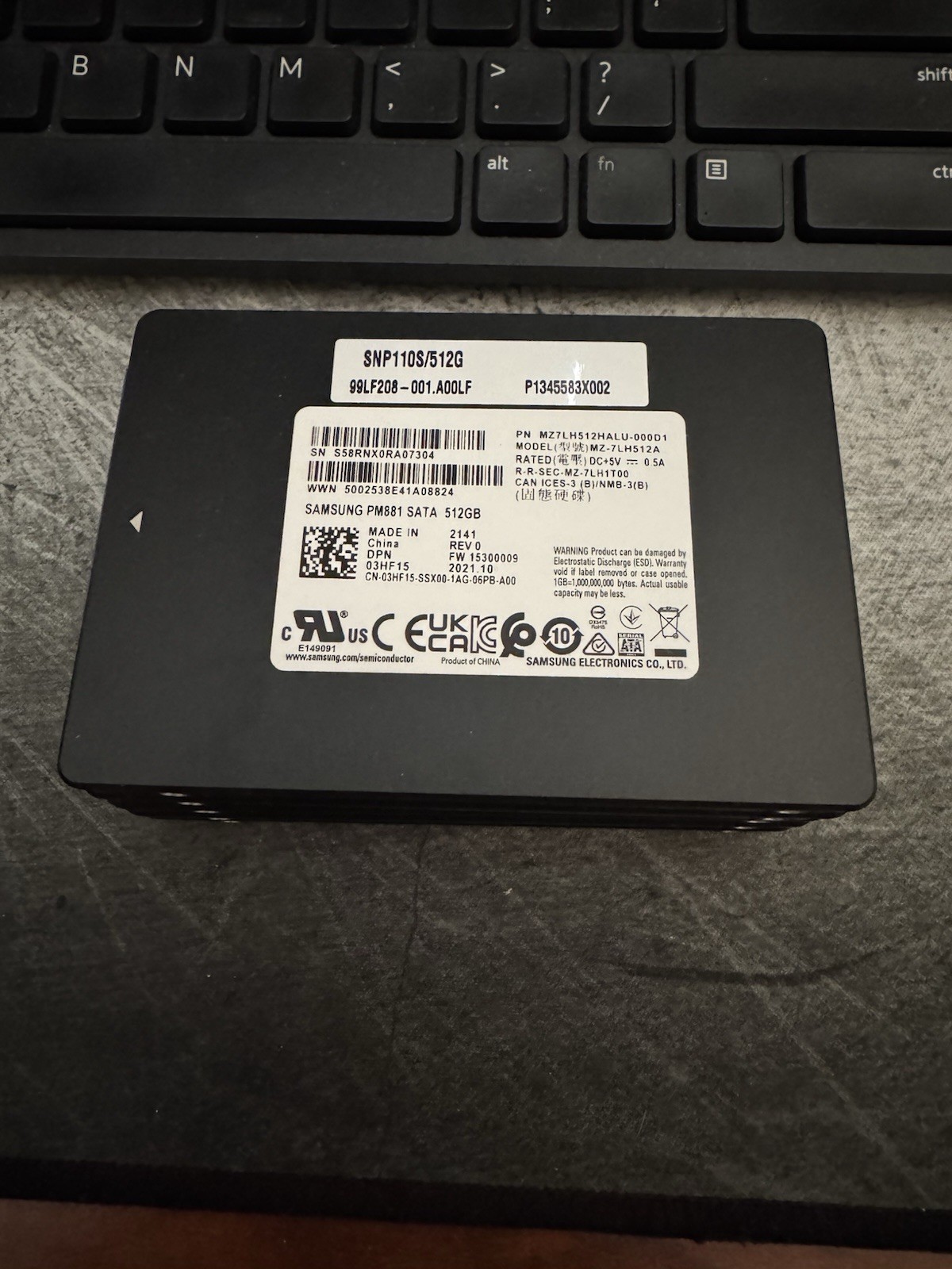 Samsung PM881 512GB 2.5 Inch Lot Of 5