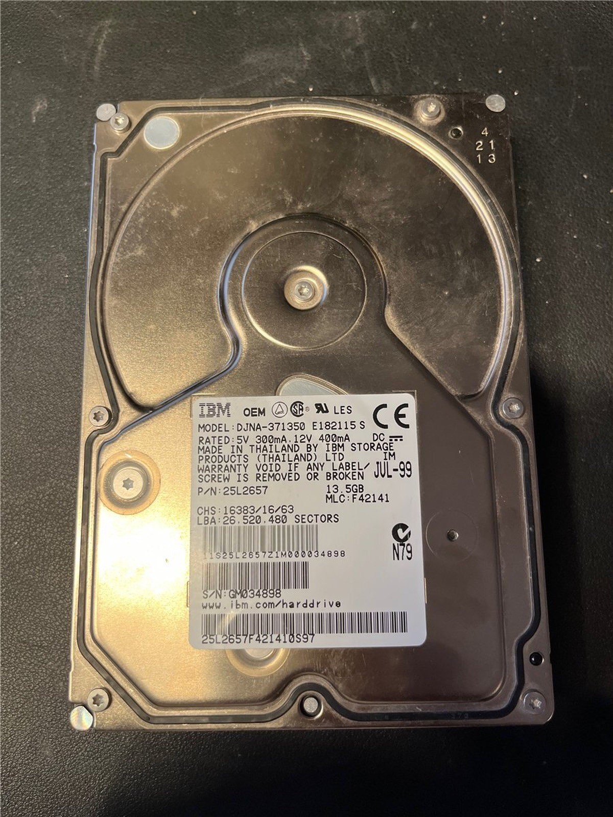 IBM, DJNA-371350, 13.5GB, 3.5" IDE ATA Hard Drive, HDD P/N 25L2657