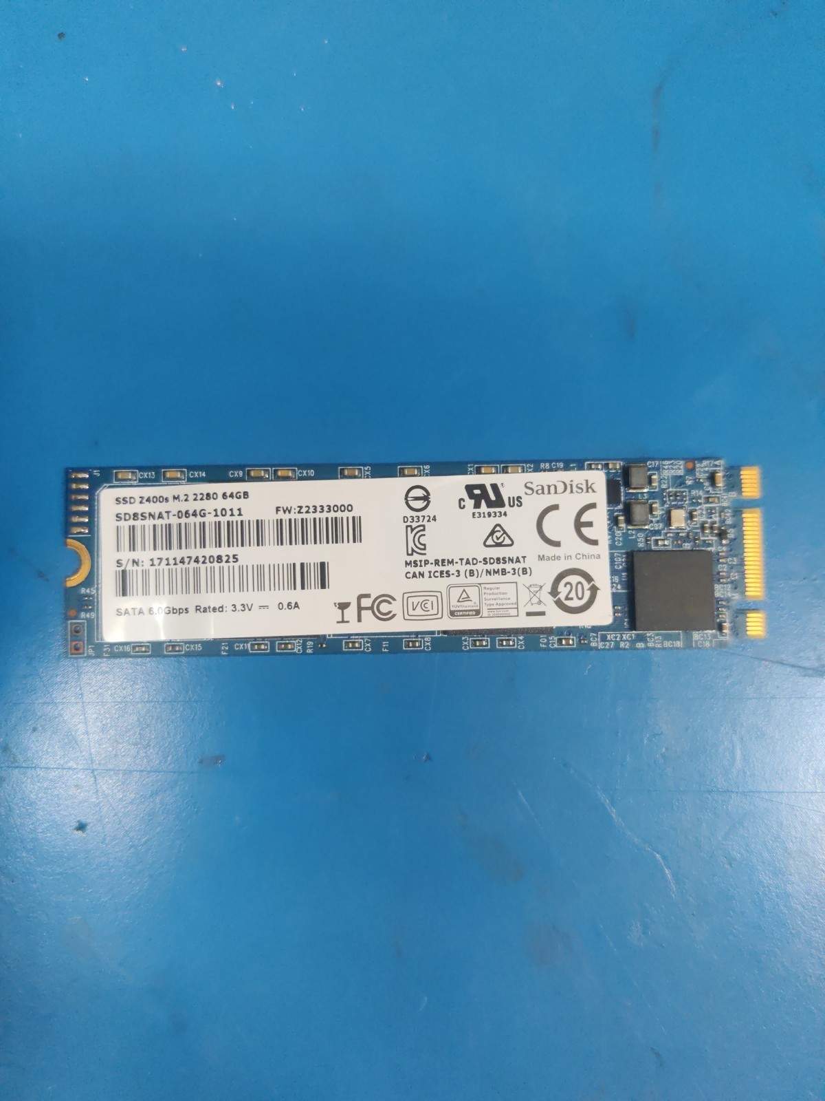 64GB SSD  SanDisk Z400s M.2 2280 - SDSNAT-064G-1001 FRU: 00GU397