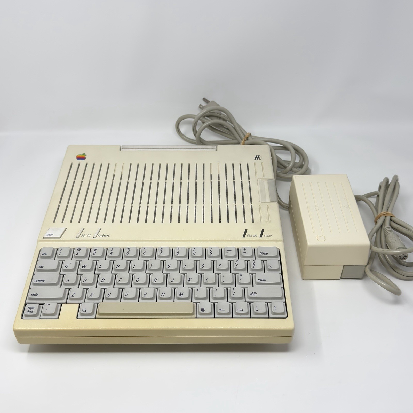Vintage Apple IIc A2S4100 Computer w/ Power Adapter, Powers On READ SOLD AS IS