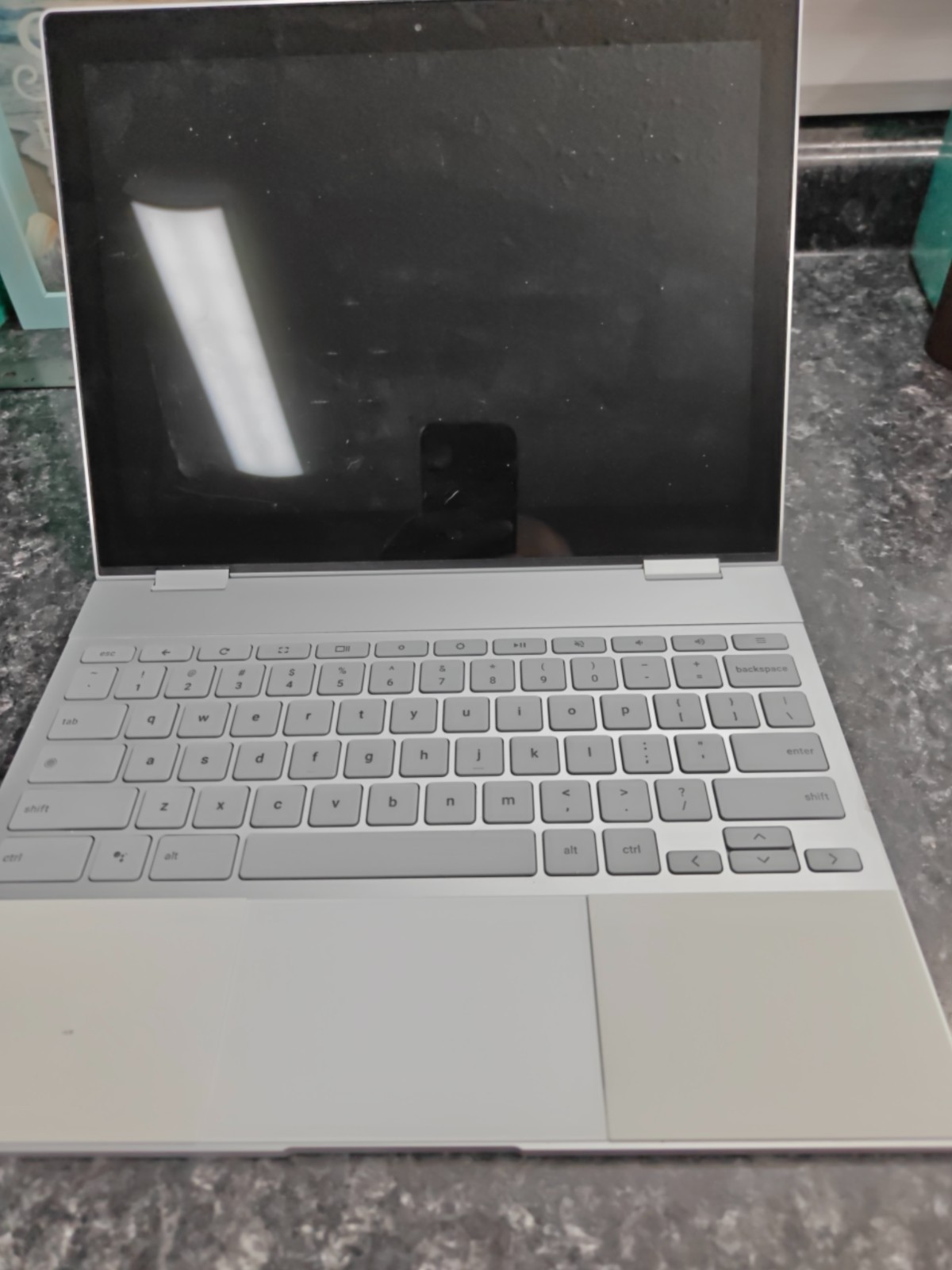 Google GA00124-US Pixelbook 12.3in. 512GB SSD Intel Core i7 7Gen. 1.3GHz 16GB...