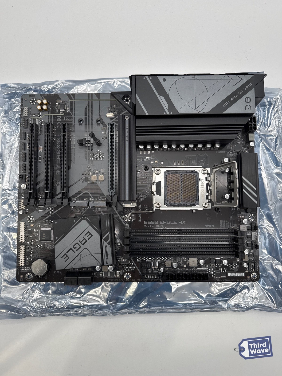 GIGABYTE B650 EAGLE AX ATX Motherboard AM5 DDR5 Wi-Fi 6E PCIe 4.0 Black
