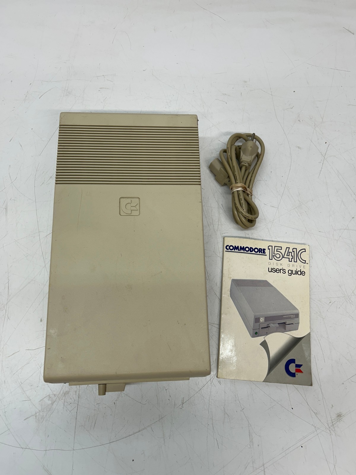 Vtg Commodore 1541C Single Drive Floppy Disc Disk Drive Powers On AS IS Untested