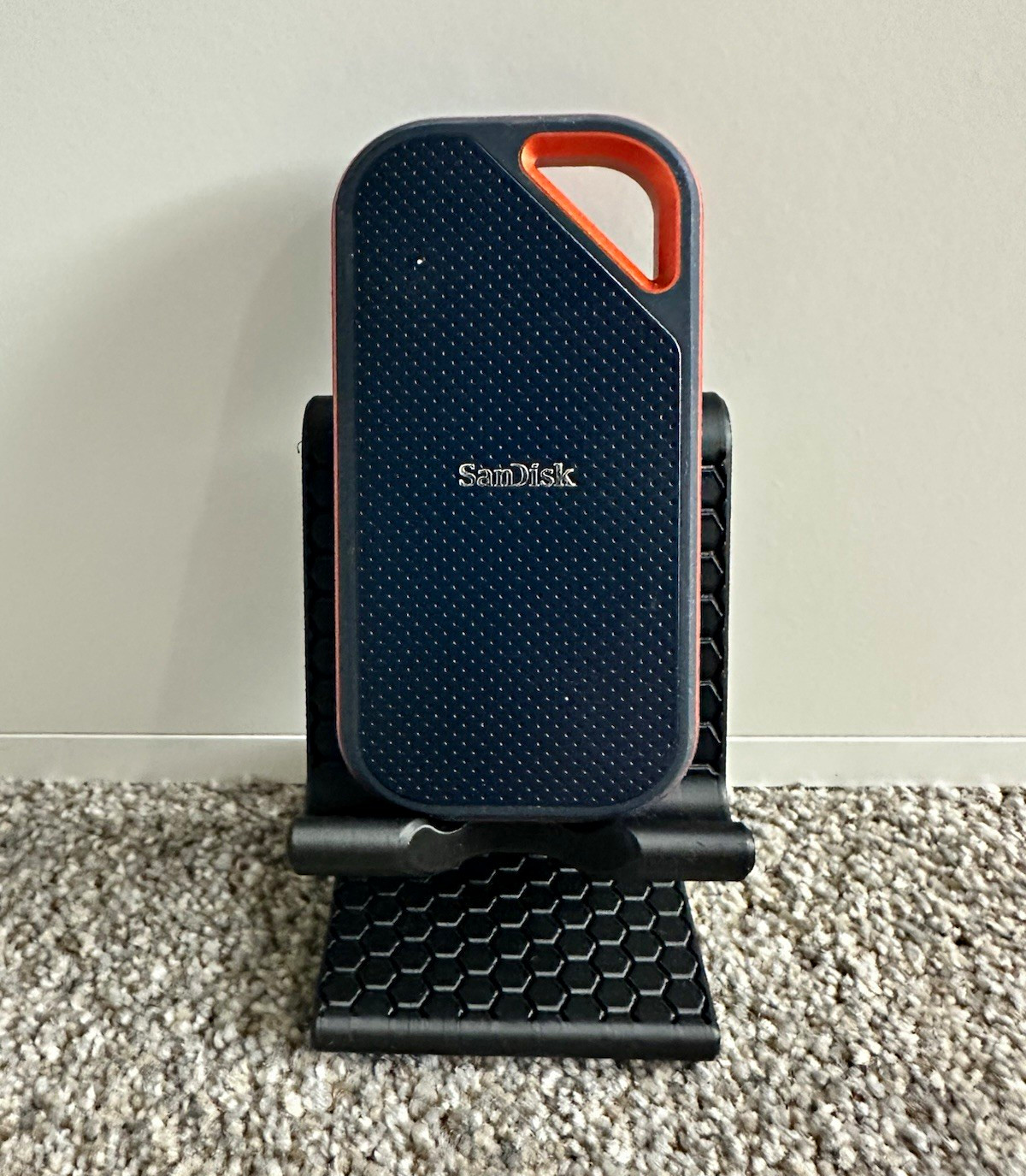 SanDisk Extreme Pro Portable SSD 4TB USB-C External Drive Black/Orange