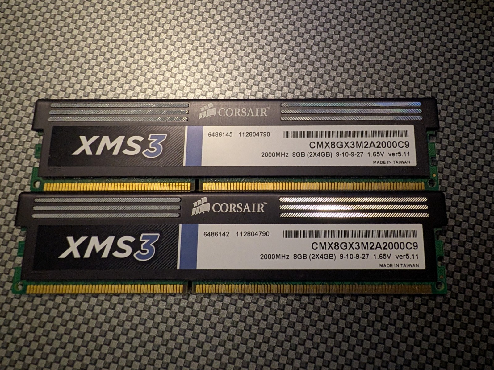 Corsair XMS3 8GB (2x4) RAM CMX8GX3M2A2000C9