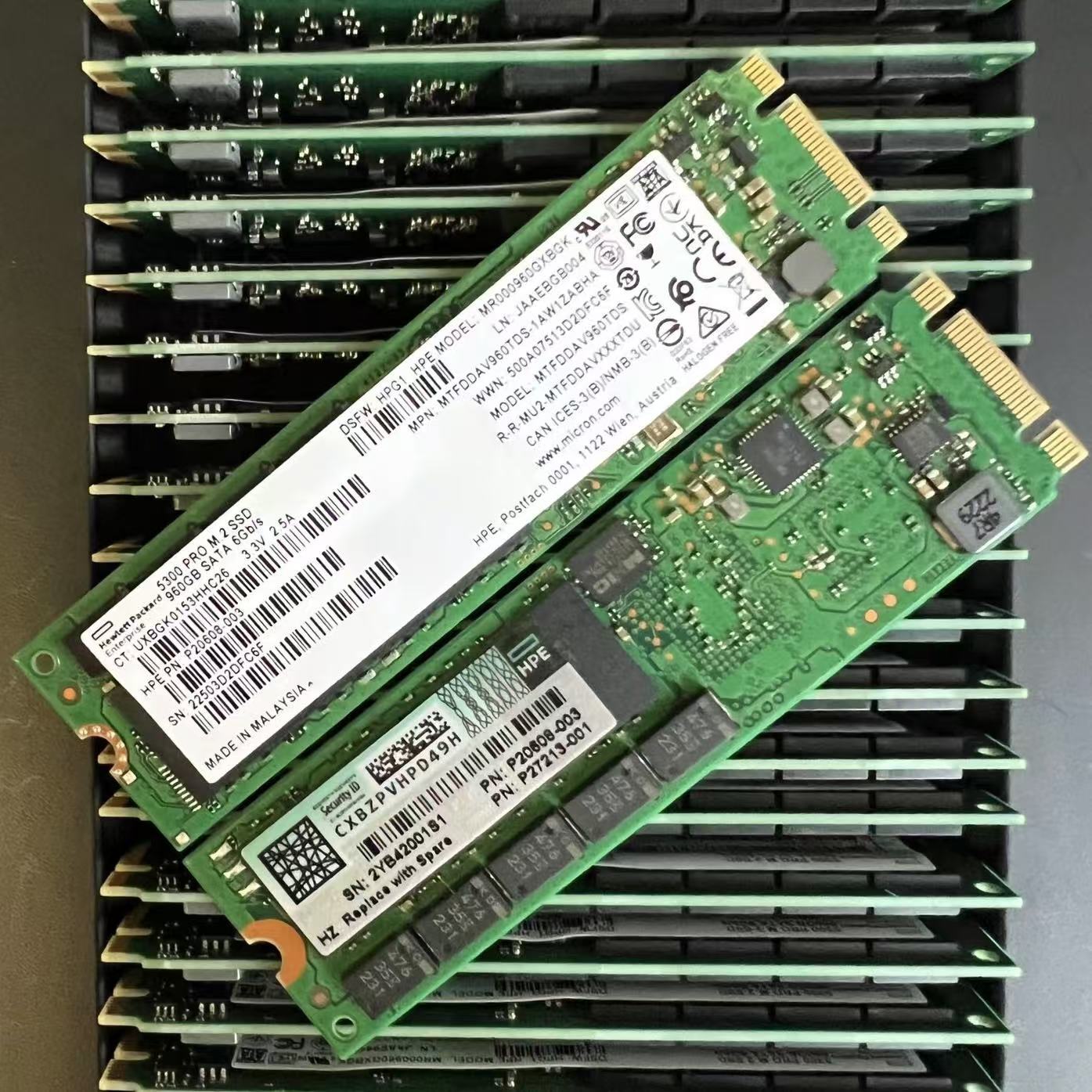 960GB SSD MICRO 5300 PRO M.2 SATA 6Gb/s HPG1 MR000960XBGK MTFDDAV960TDS HPE