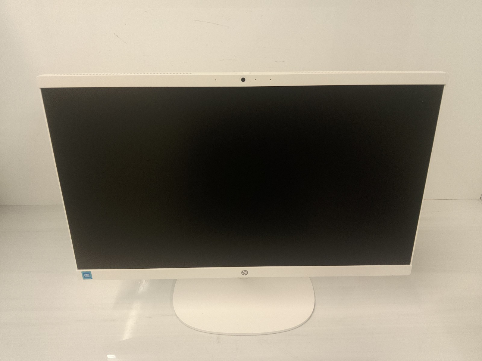 HP 22-DG0034 21.5" AiO Desktop PC Intel N100 8GB DDR5 128GB SSD Win 11 White