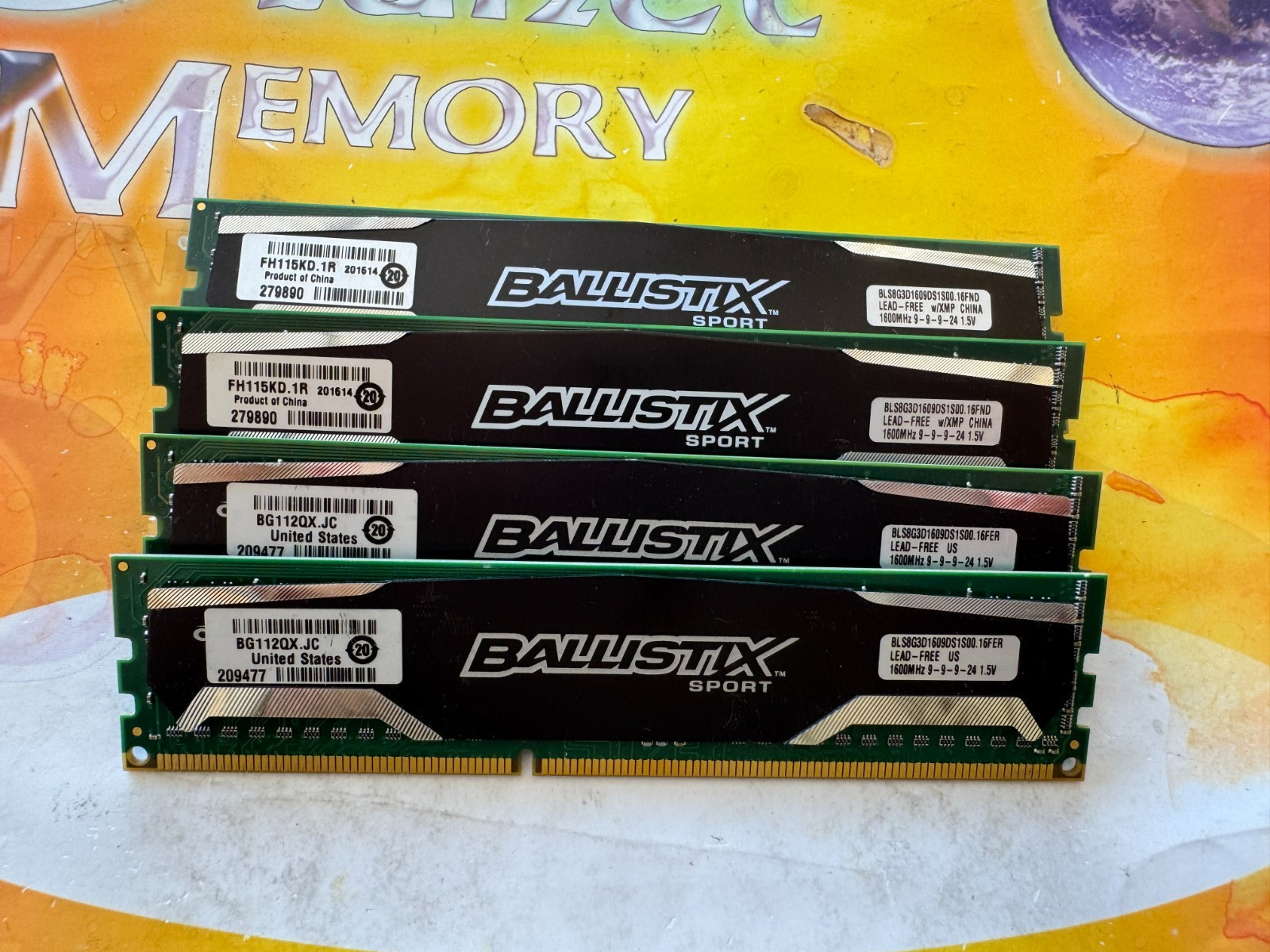 Crucial Ballistix 32GB (4X8GB) DDR3 PC3-12800 Desktop BLS8G3D1609DS1S00