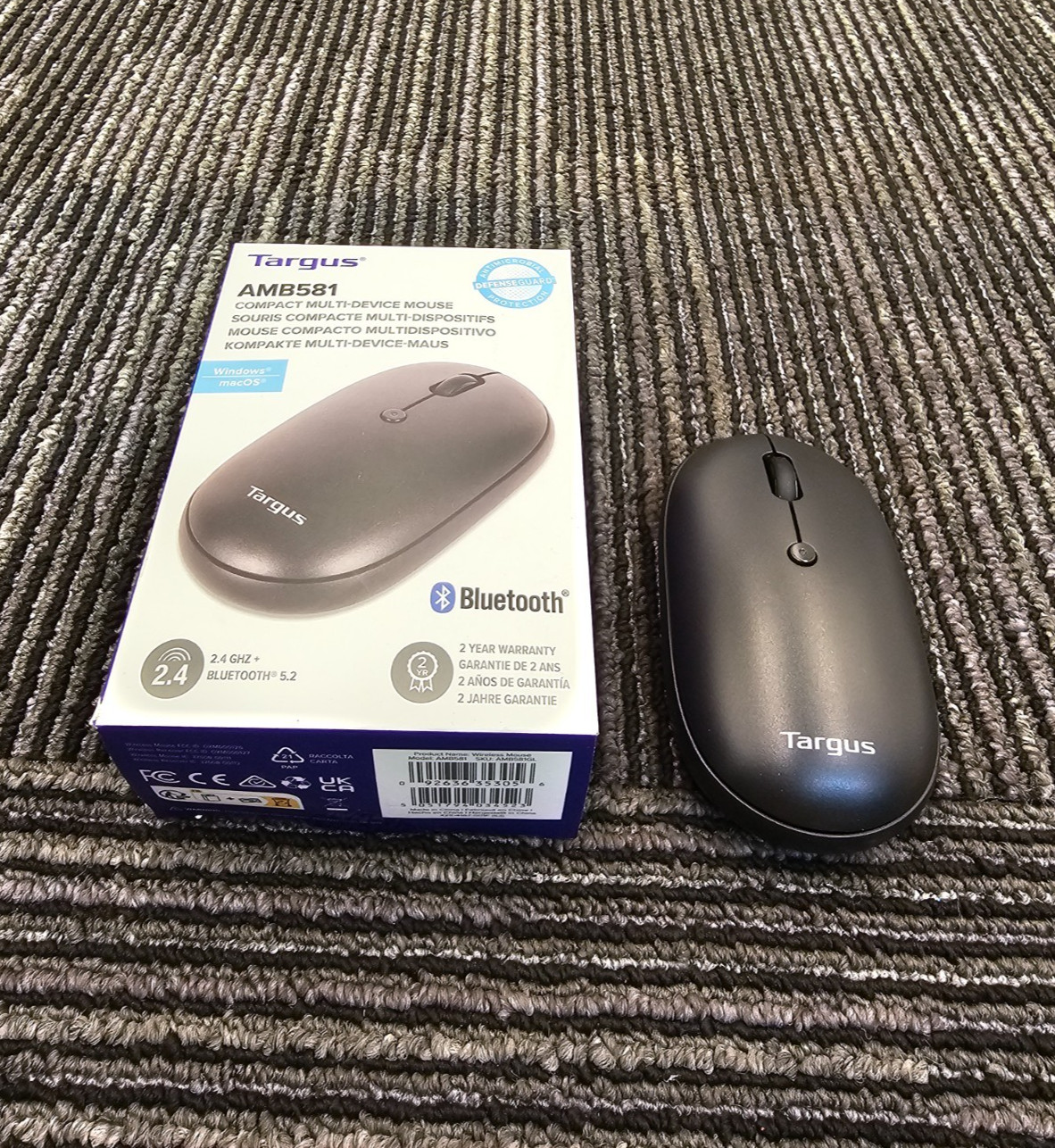 Targus AMB581: Compact Multi-Device Bluetooth Wireless Mouse Black