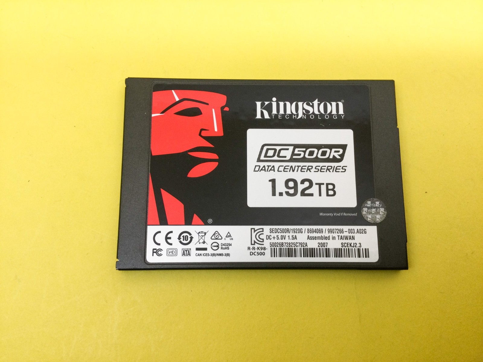 Kingston DC500R 1.92TB SATA 6Gb/s 2.5in Internal SSD SEDC500R/1920G