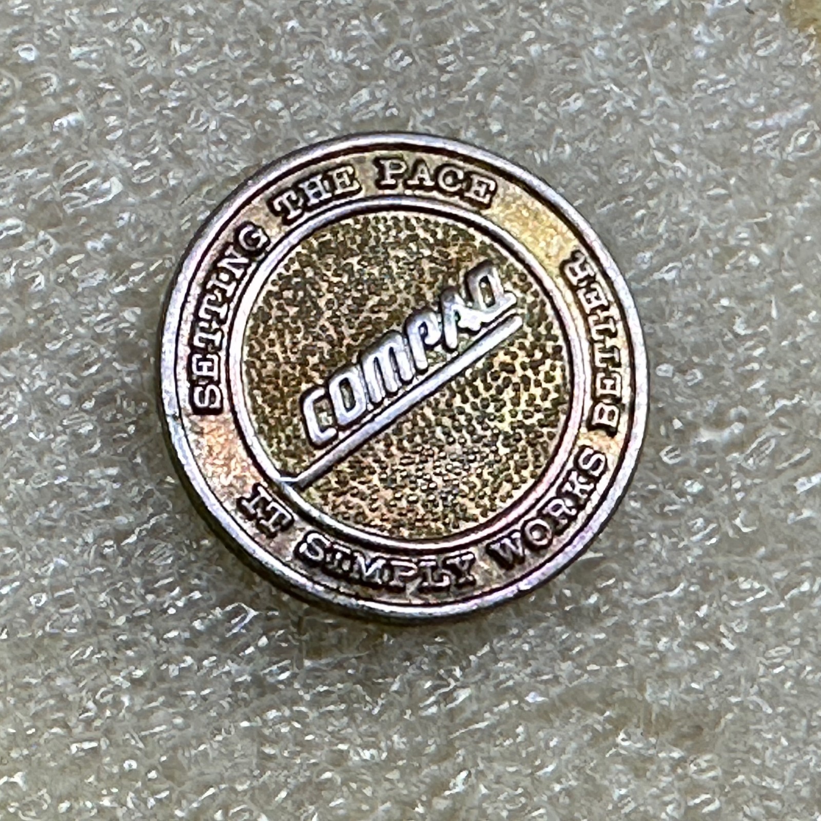 PIN: Compaq Computer - "Setting the pace" - Vintage Original - Very Rare
