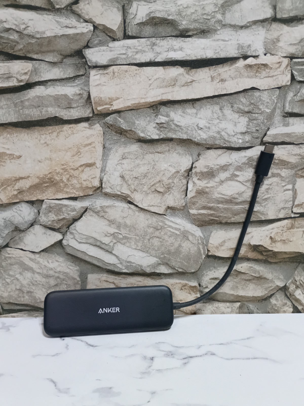 Anker 332 USB-C Hub 5-in-1 Type C to HDMI Splitter 4K Display 5Gbps  Dock