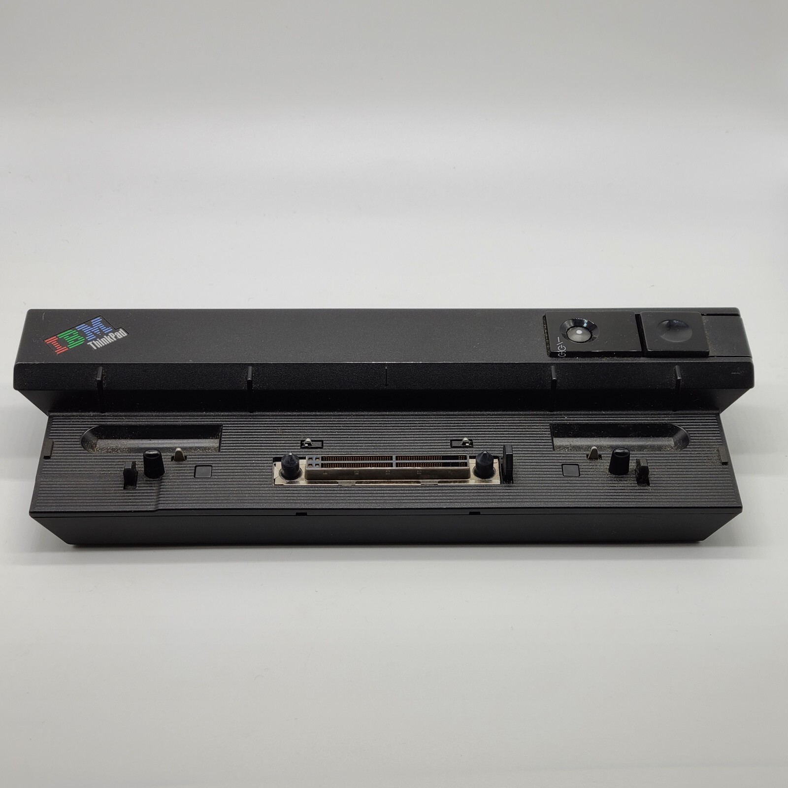 IBM Lenovo ThinkPad Docking Station 02K8668