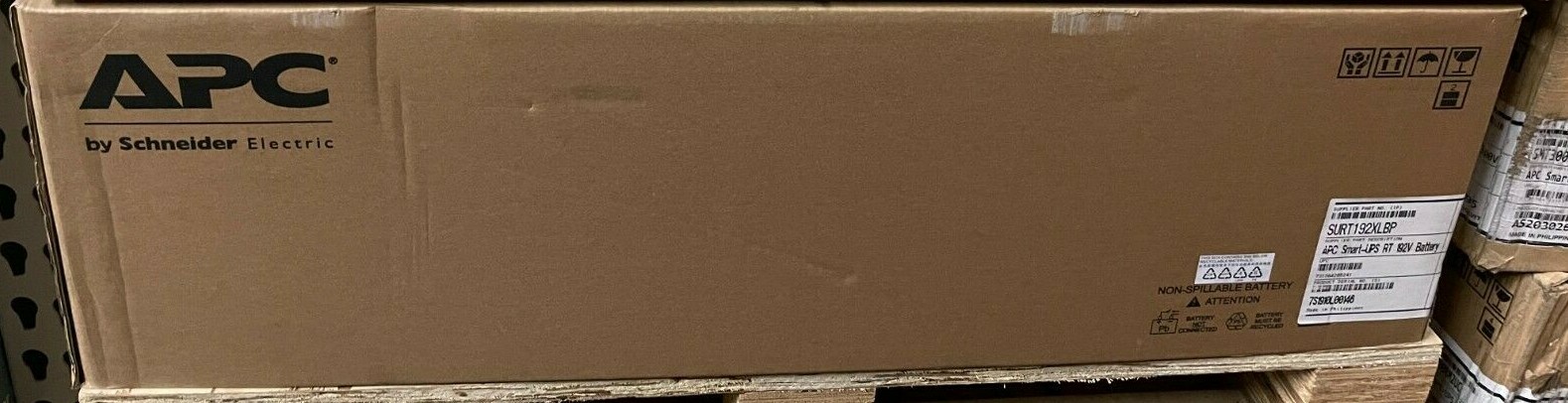 Lot of 2 x New Genuine Sealed APC smart-ups rt 192v battery SURT192XLBP