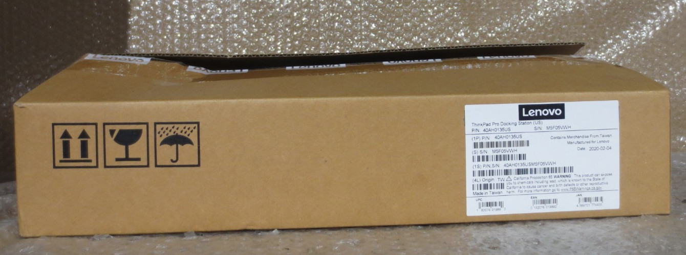 Lenovo 135 Watt ThinkPad Pro Dock Docking Station 40AH0135US