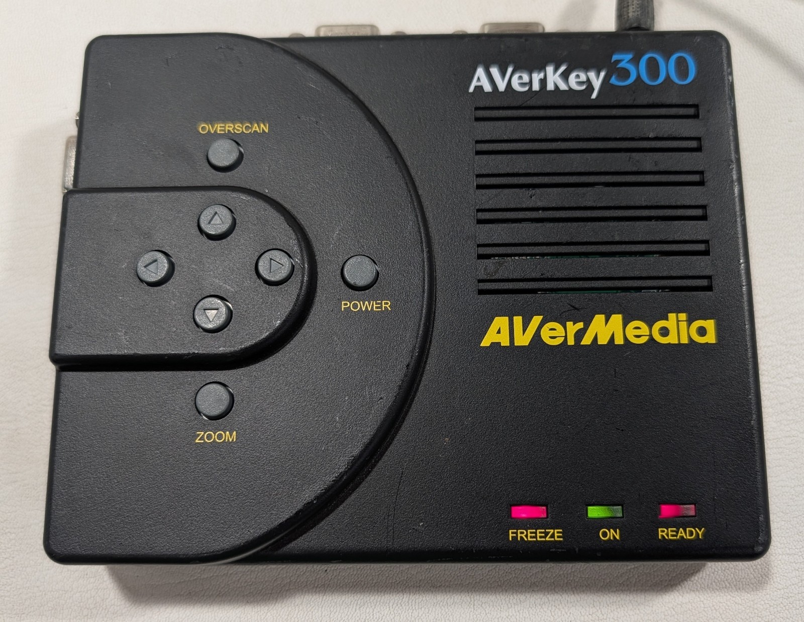 AverMedia AverKey 300 K0C3 Computer to Video Converter Used No Power AC- Tested 