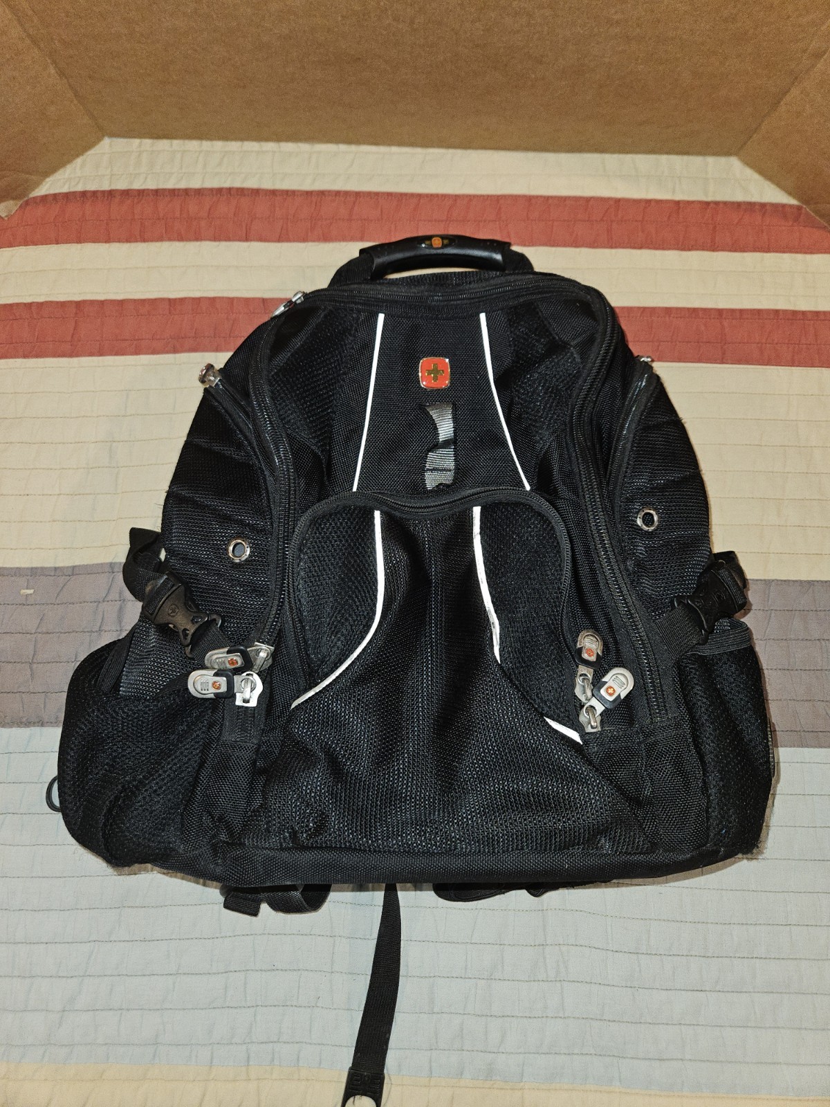 SwissGear Wenger ScanSmart Airflow 17 inch Laptop Backpack Travel Bag TSA Black
