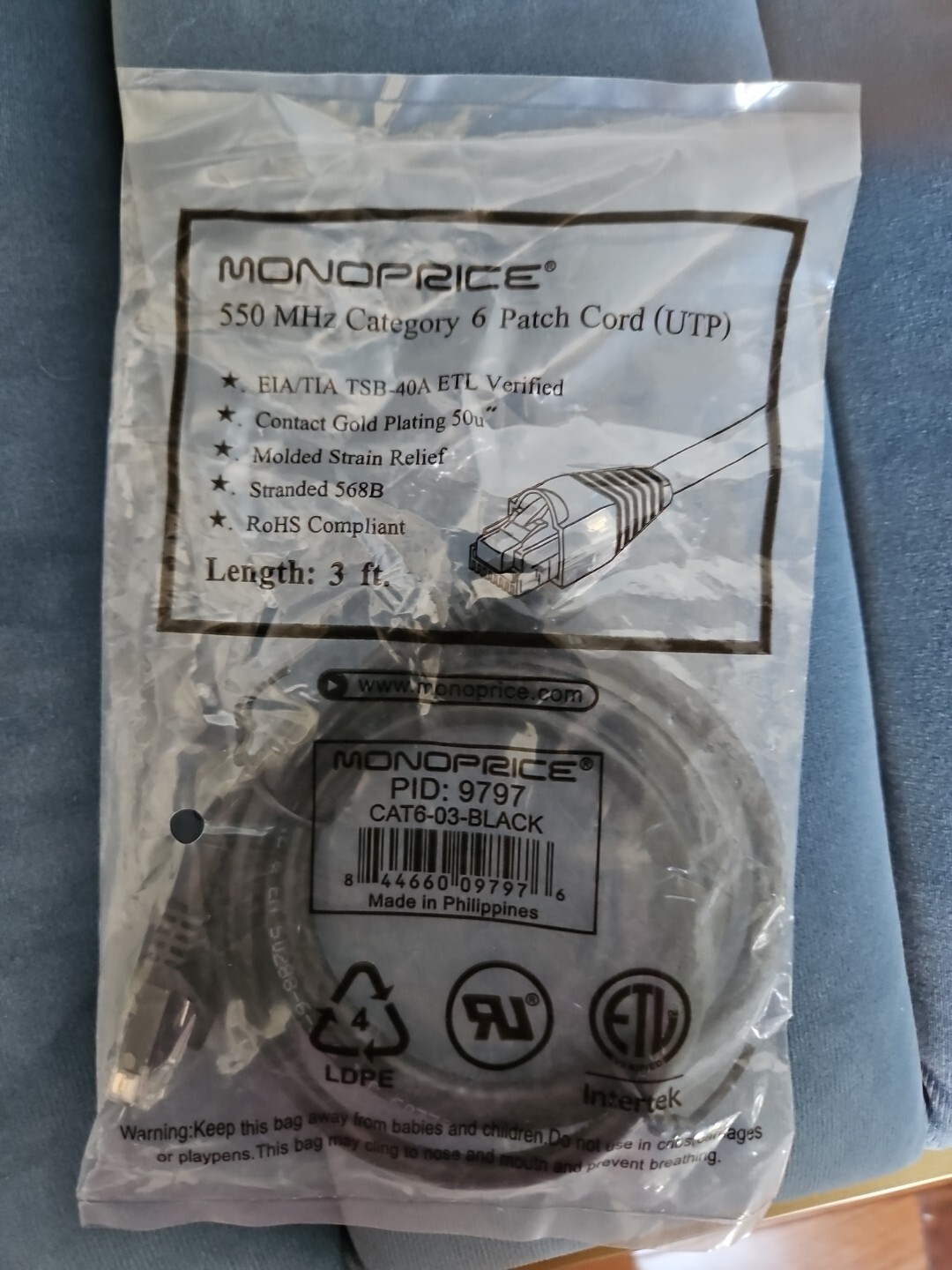 Monoprice 550MHz Category 6 Patch Cord (UTP) 3ft new in package 