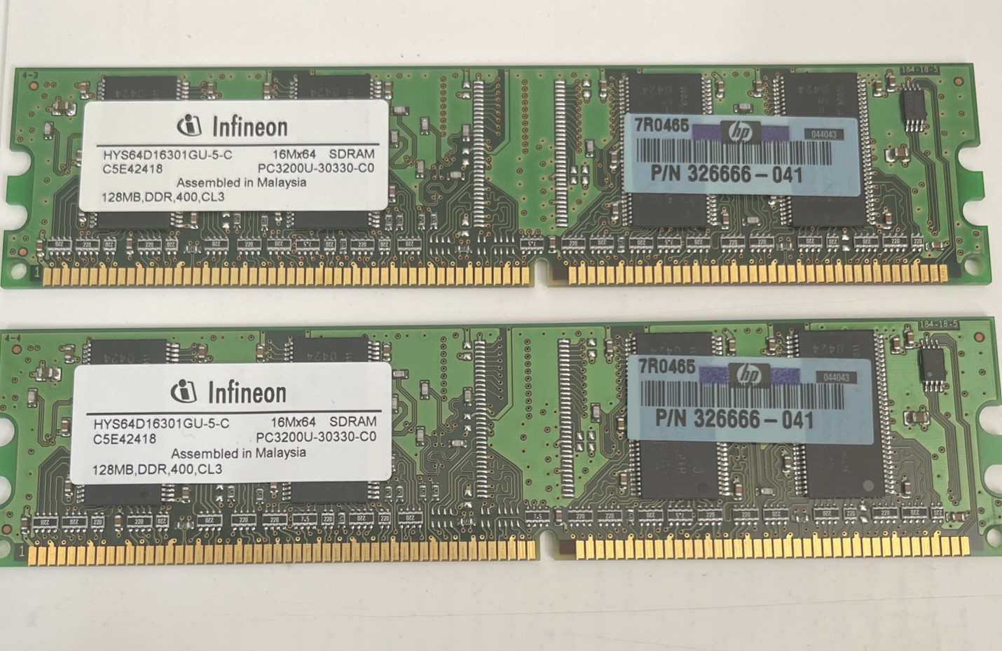 Lot Of 2, 128MB RAM, DDR, 400, CL3, - Infineon HYS64D16301GU-5-C C5E42418 PC3200