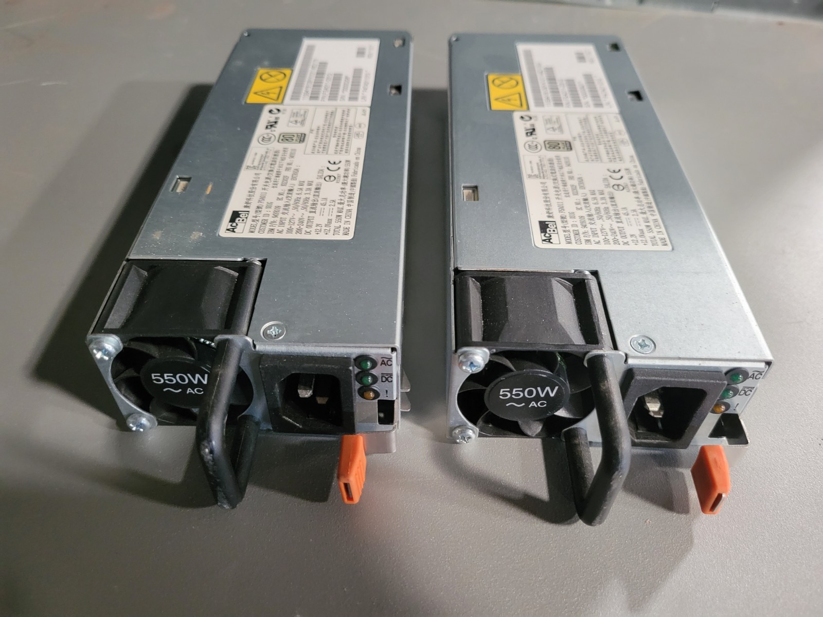 LOT OF 2 : IBM 94Y8110 550W   PLATINUM POWER SUPPLY  P/N: FSA011-031G
