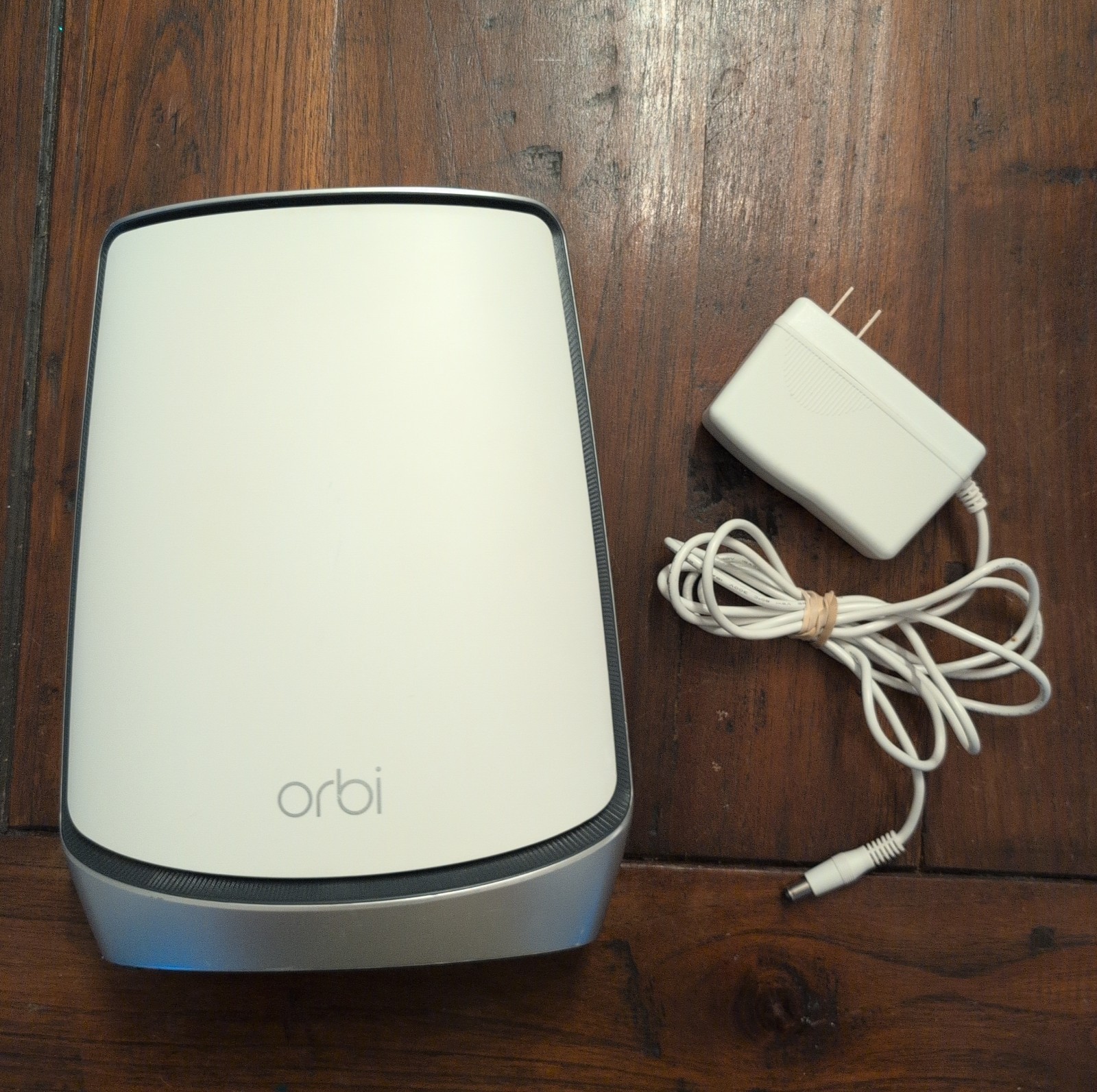 Netgear Orbi RBS840 Satellite AX5700 Tri-Band WiFi 6 Add-on Mesh Network AX