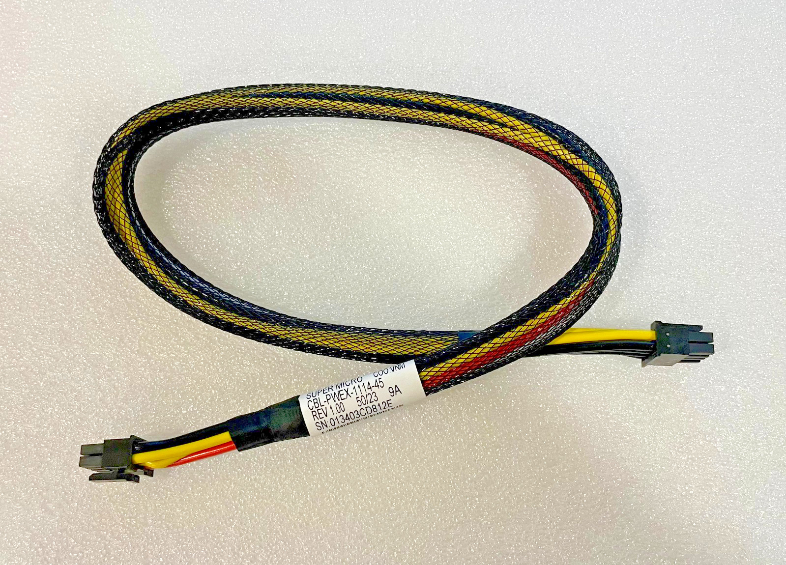 SuperMicro CBL-PWEX-1114-45 Microfit,(2X4 to 2X4),PH3.0,45CM,9A/pin,16AWG