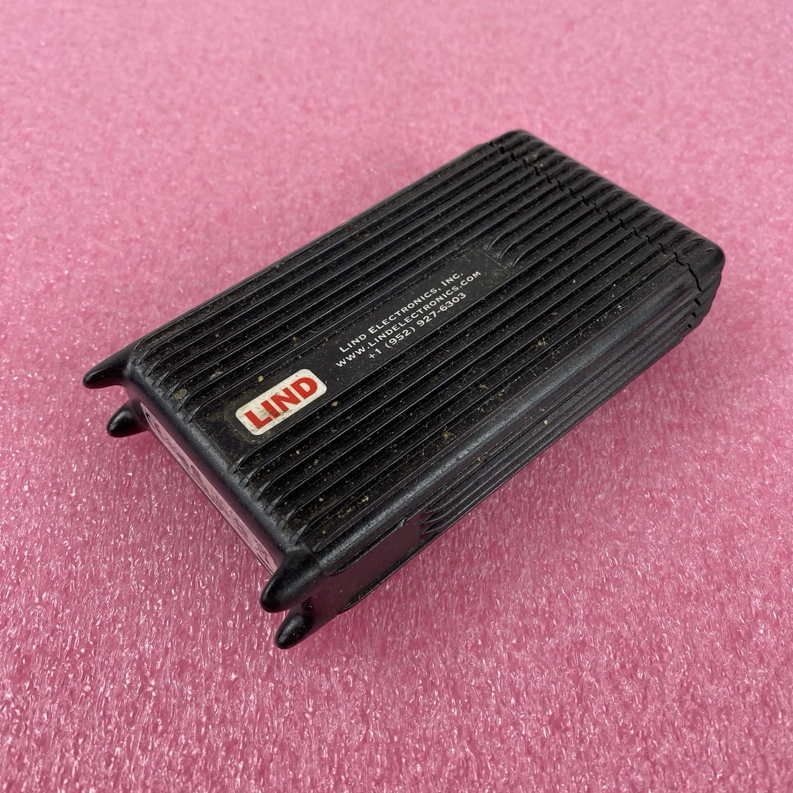 LIND Model # DE2045-1342 LB 20V 4.5A Automobile Adapter No Cables