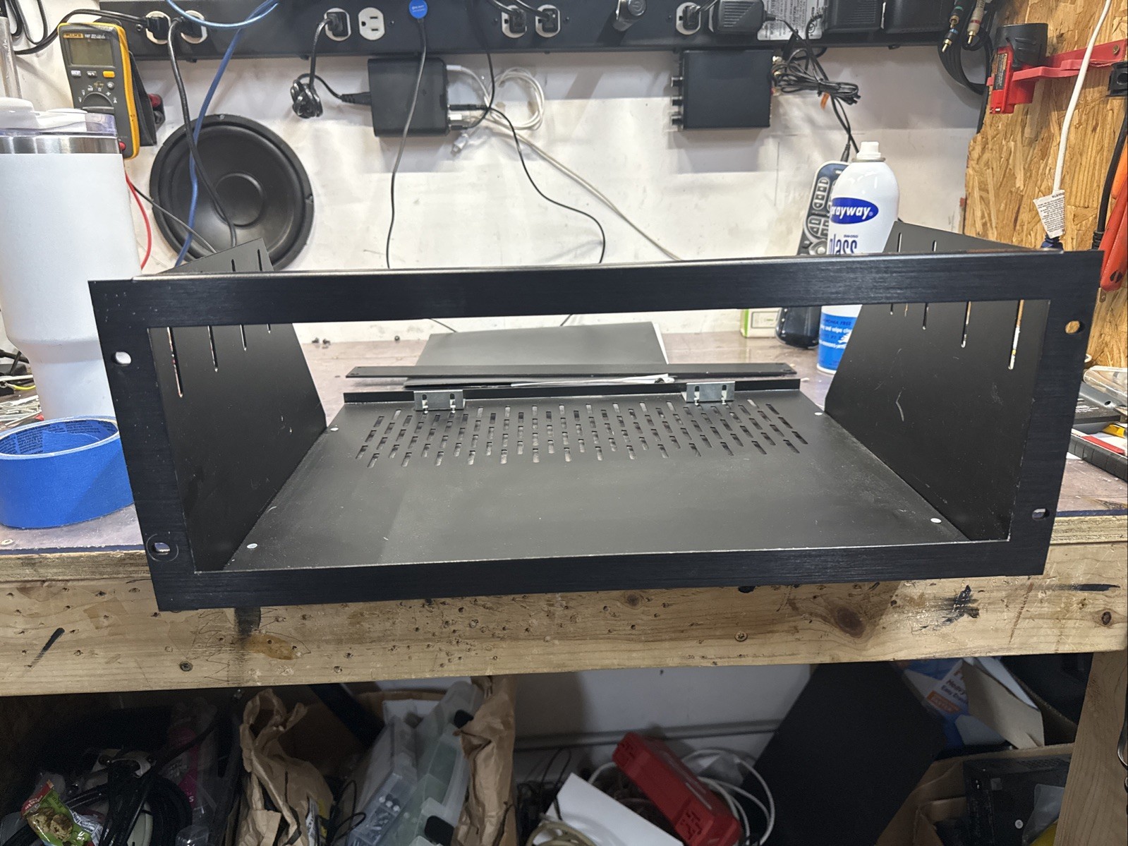 Middle Atlantic 14'' Deep Rack Shelf 17.25”W X 14”D X 7”T