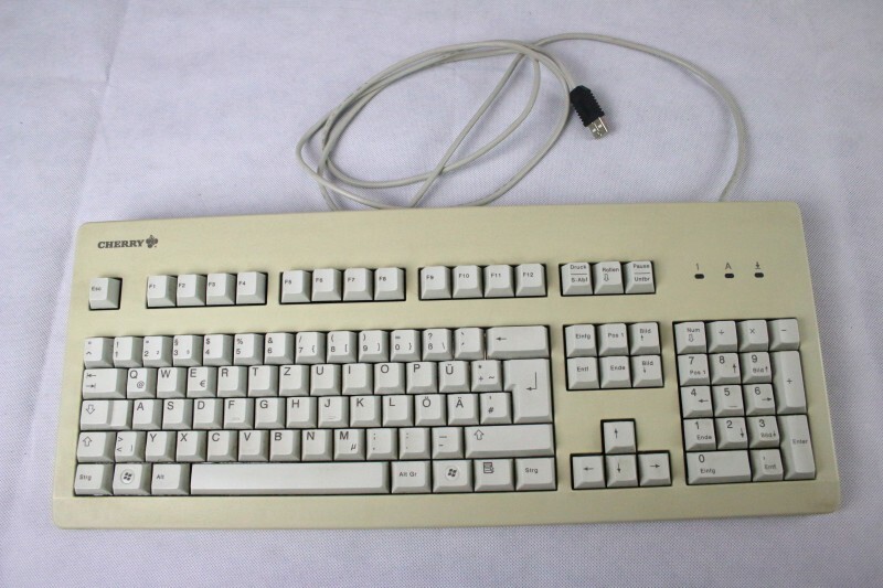 Cherry MY 3000 QWERTZ USB German Keyboard Beige German Keyboard Beige