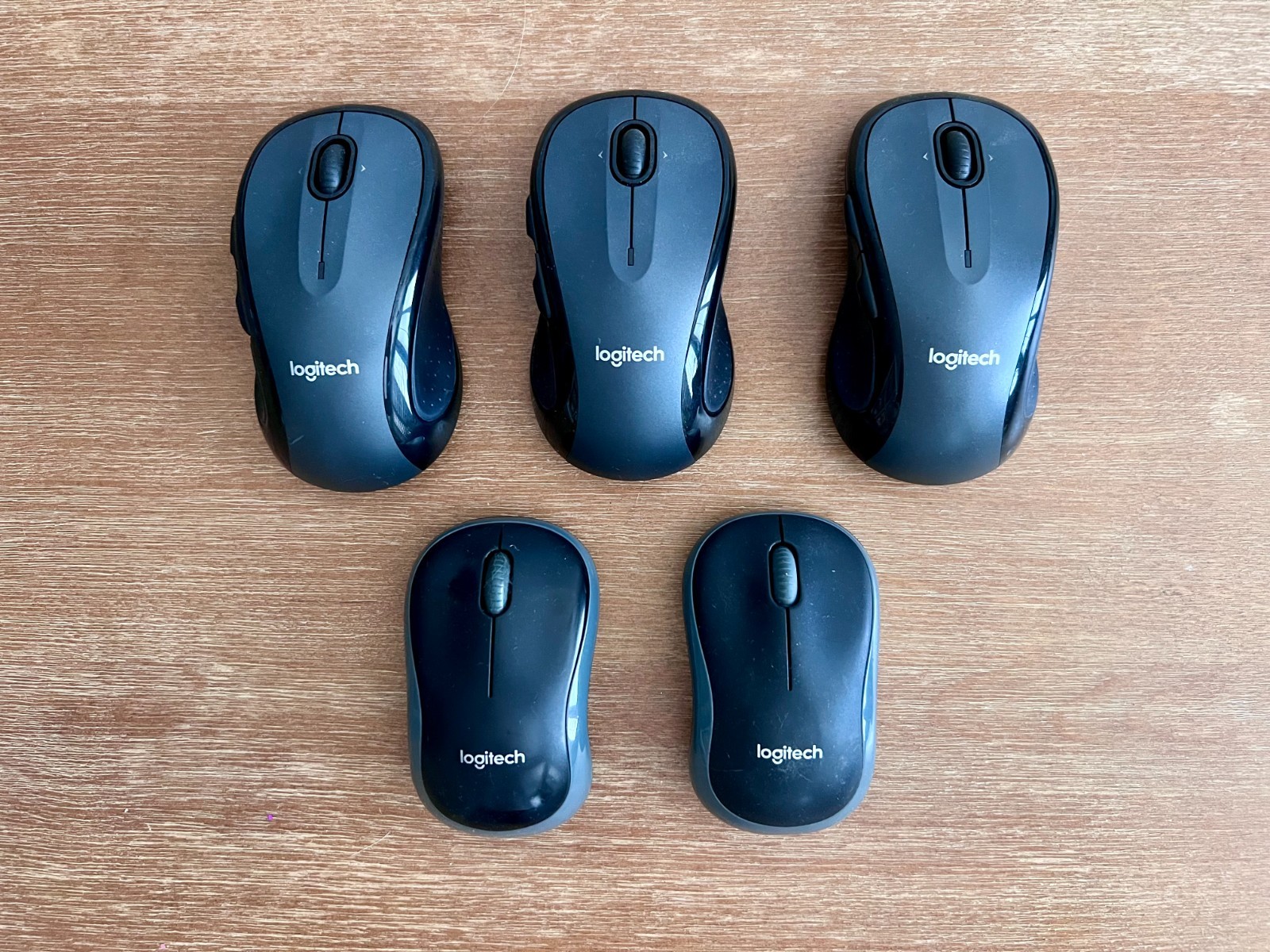 Lot of 5 Logitech Logi Wireless Mouse M185 (x2) M510 (x3) w/Dongles