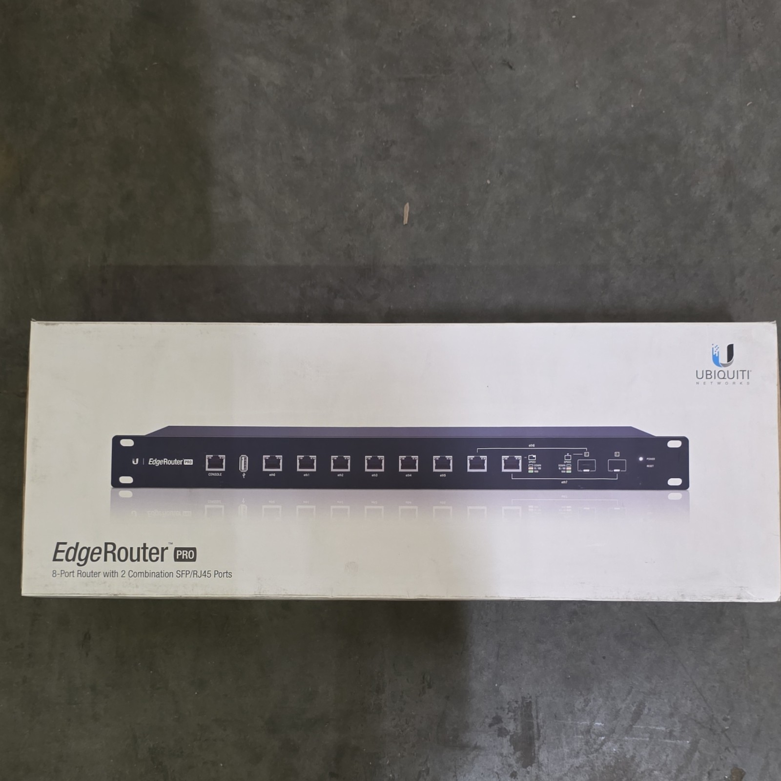 Ubiquiti Networks EdgeRouter PRO 8-Port Dual-WAN Rack Mount RJ-45 SFP