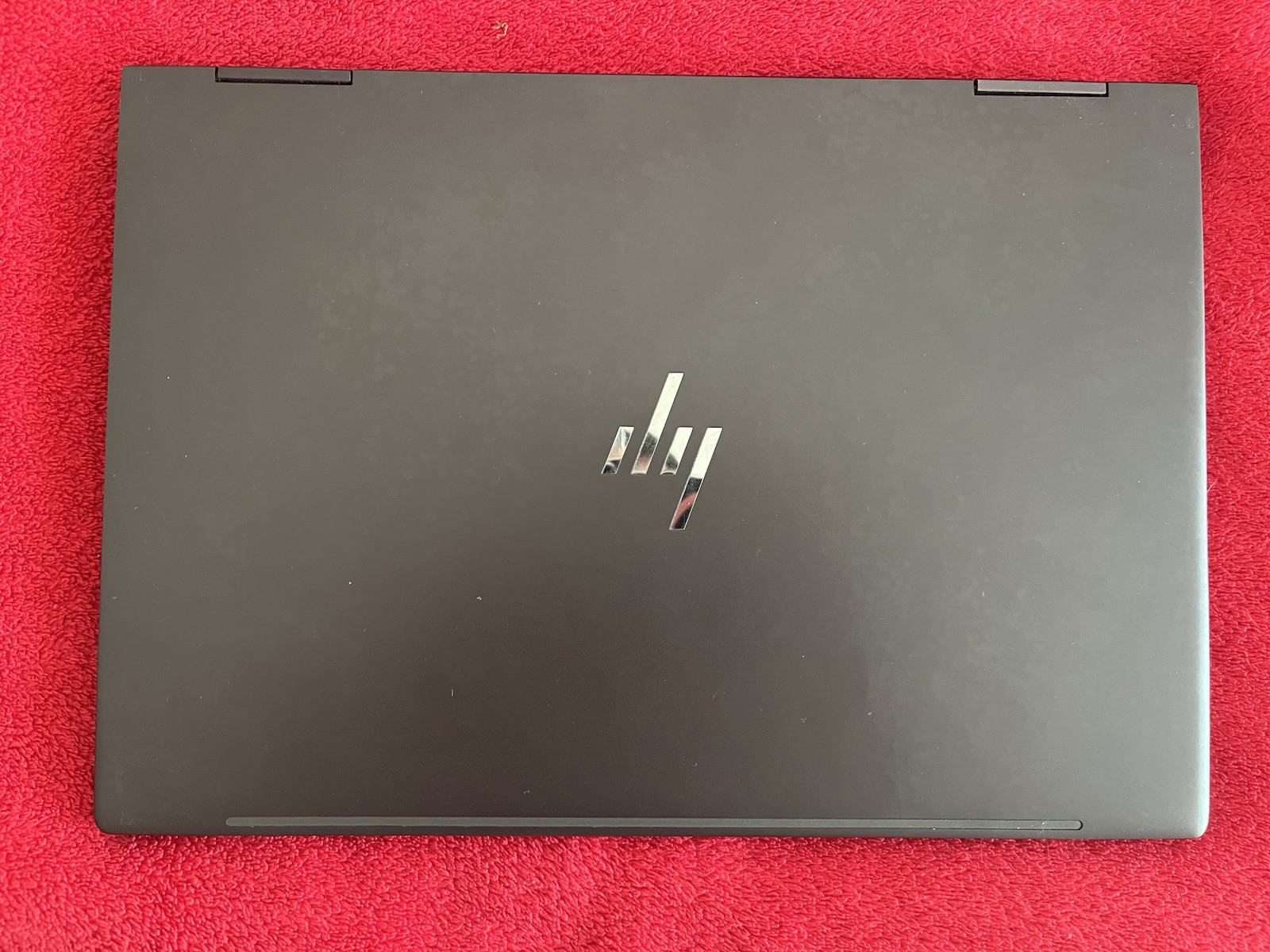 HP ENVY Notebook Ryzen 5 2500U 8GB RAM SSD Radeon Vega 8 Win10 Black