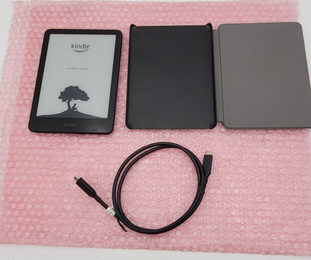 Amazon Kindle Paperwhite 12th Gen 16GB SA568B Black Excellent Condition