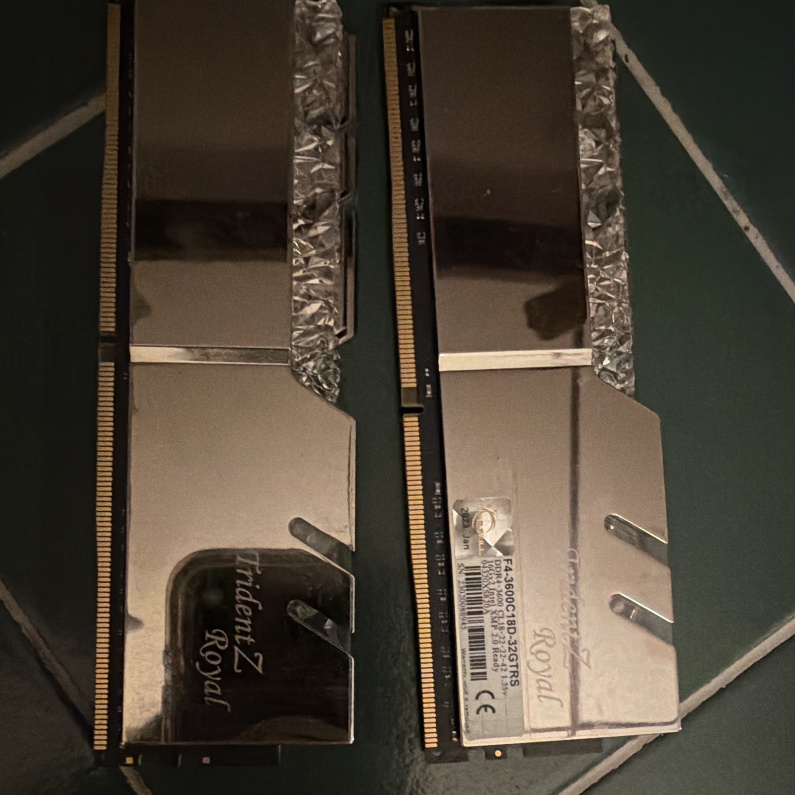 G.SKILL Trident Z Royal 32GB (2x16GB) DDR4-3600 DIMM 288-Pin Non-ECC