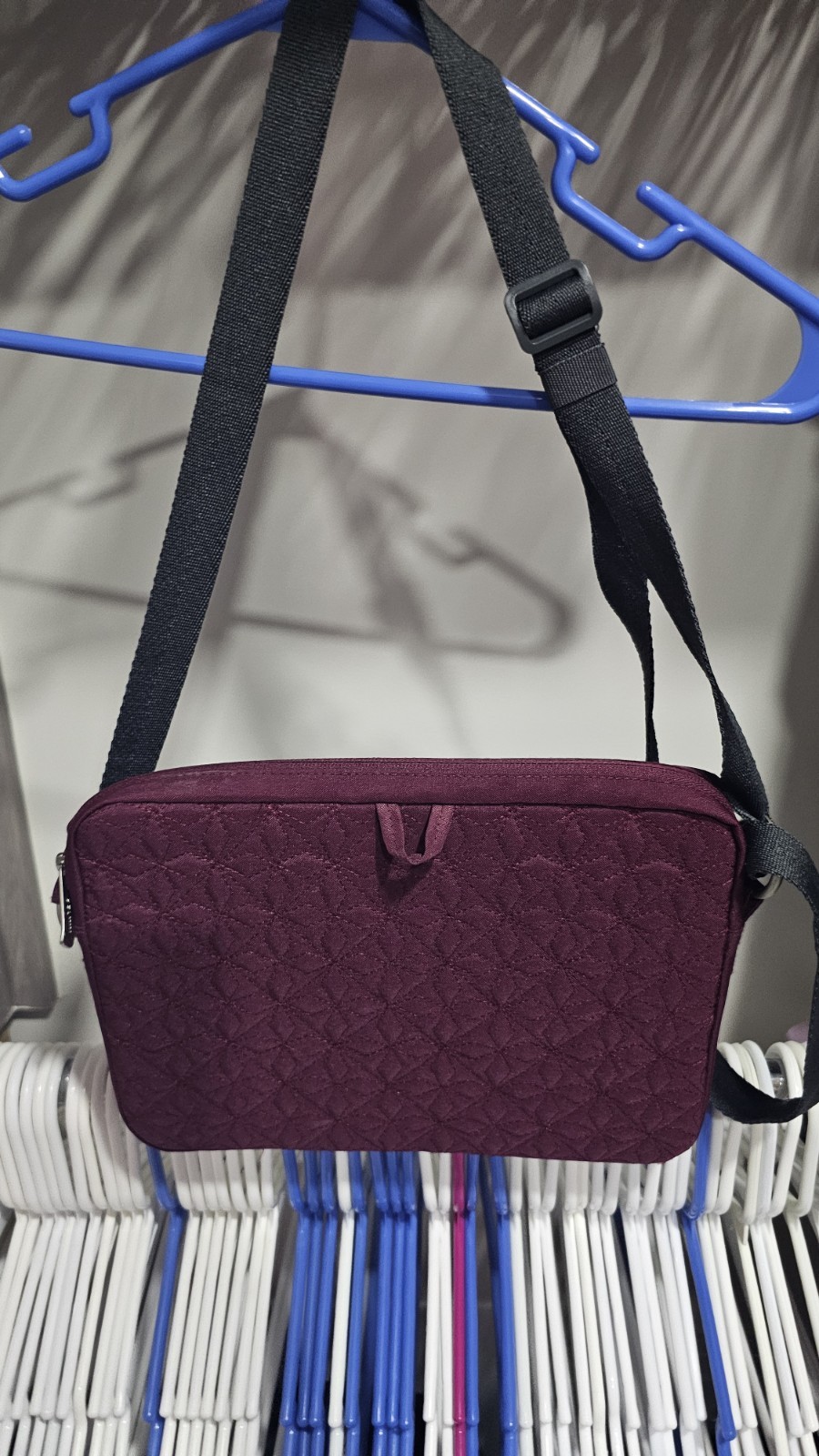 Laptop Or Tablet Carrier, Wine Color,  11" X 8" X 1-1/2"