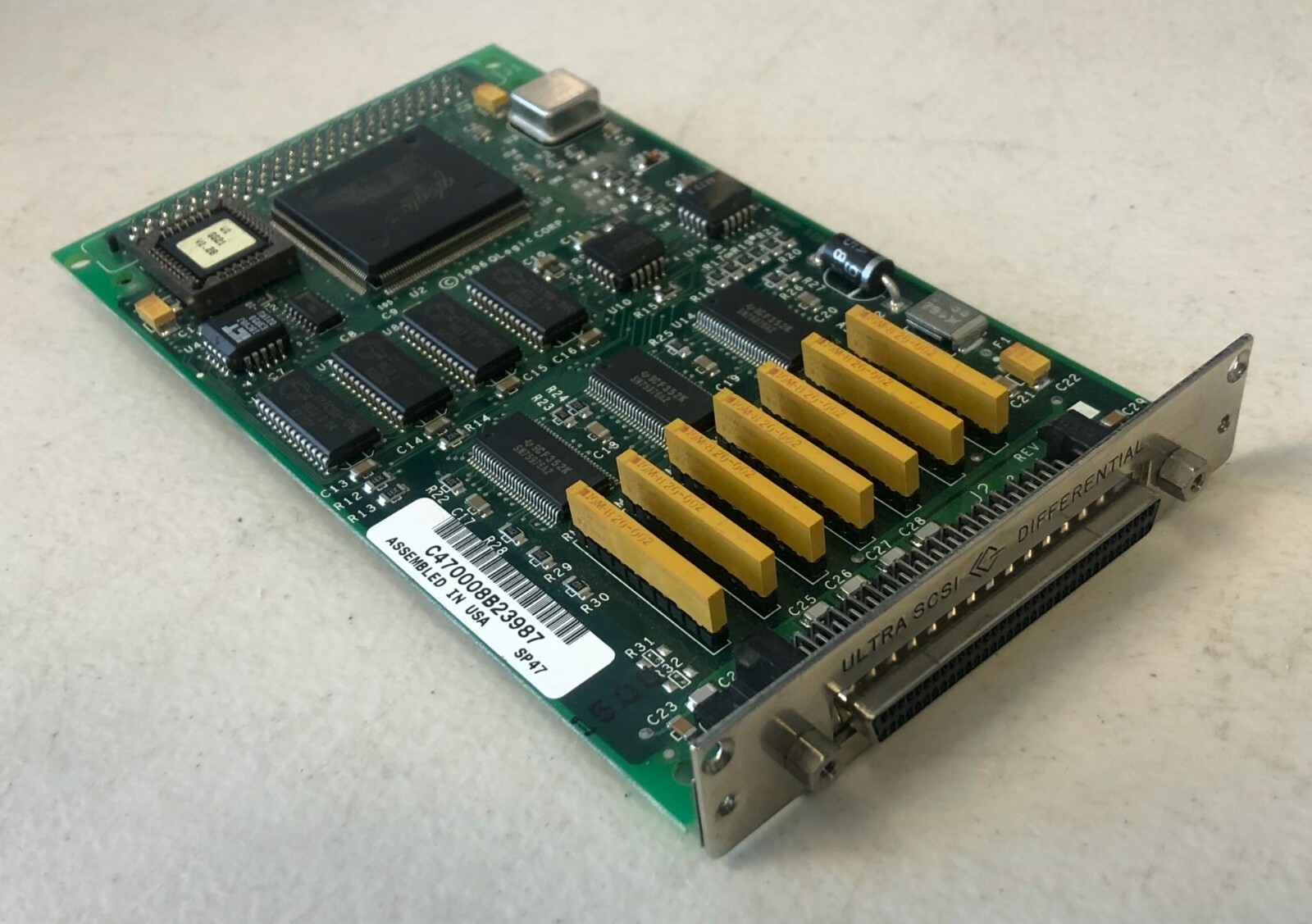 Sun 370-2443 SBUS Differential Ultra Wide SCSI, 68-Pin, QLogic SP471070-00