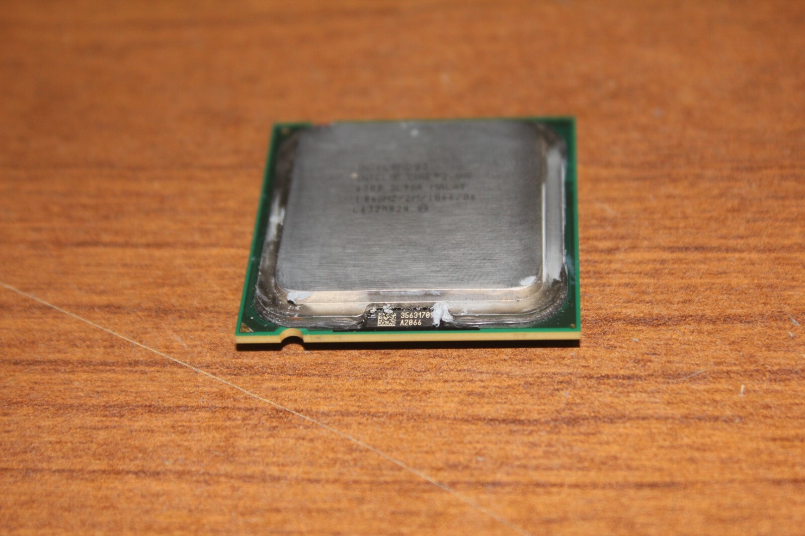 GENUINE COMPAQ DC5700 SERIES INTEL CORE DUO E6300 1.86GHz CPU PROCESSOR SL9SA