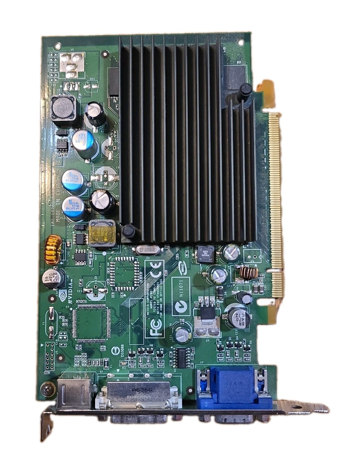 Dell NVIDIA GeForce 7300 LE 128MB GDDR2 PCIe x16 Video Card DK315 Tested